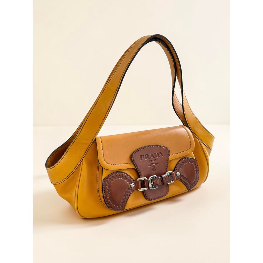 Prada Vitello Cuoio Vintage Cognac Brown Brogue Buckle Shoulder bag - Picture 8 of 11